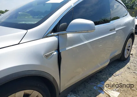 2016 Tesla Model X 60D/70D/75D/90D/P100D from USA, damaged, VIN 5YJXCBE21GF014593